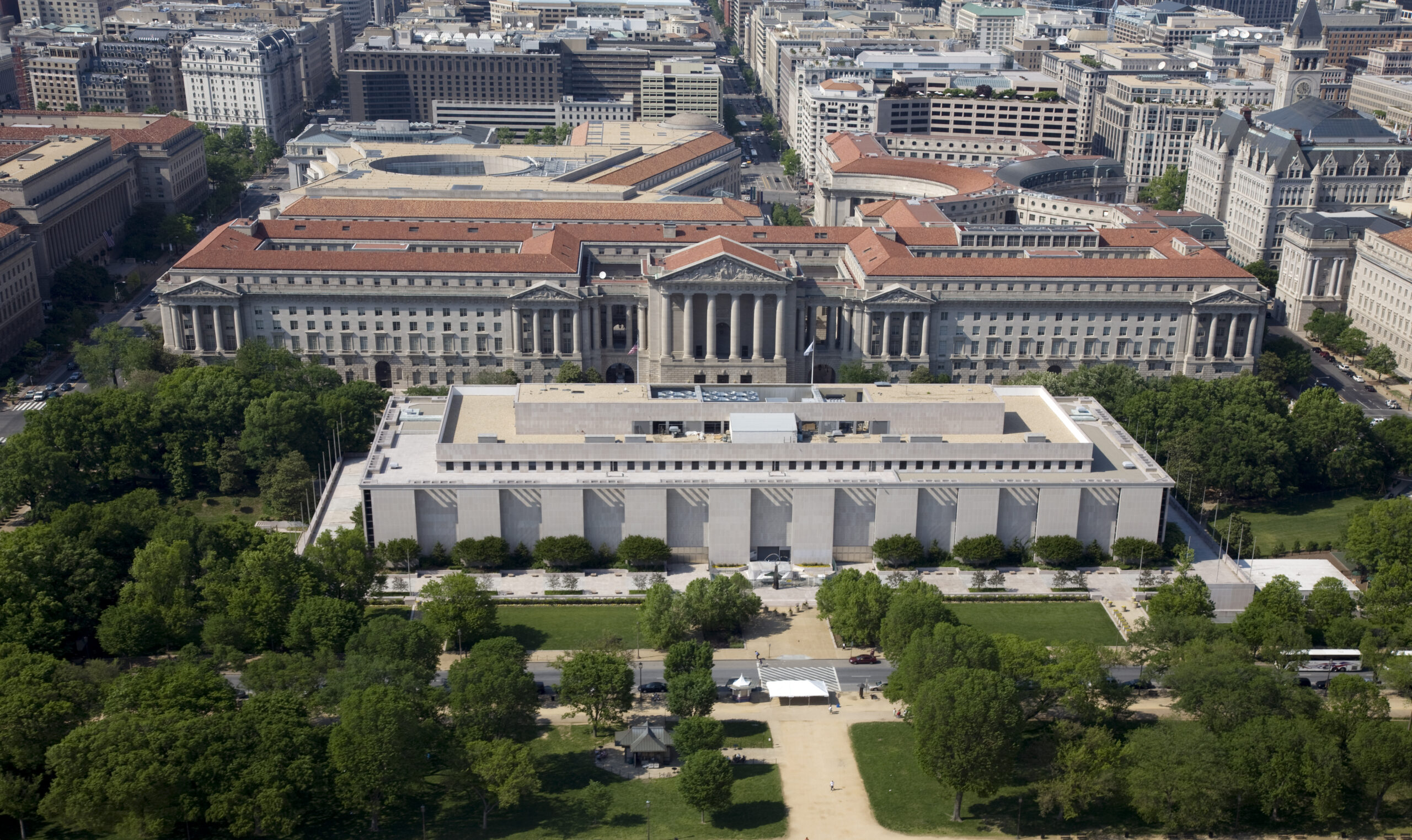 National_Museum_of_American_History-Wiki