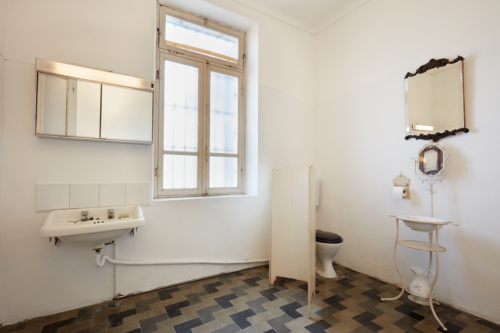 Small Bathroom Remodeling Ideas Perfect for Bethesda’s Historic Homes