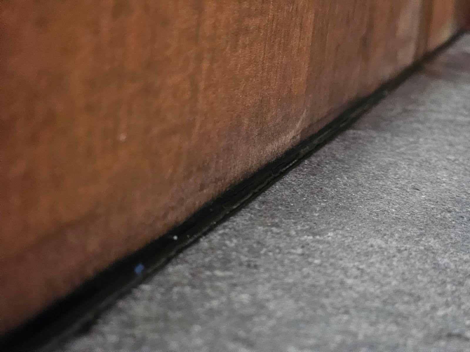 two surfaces of different colors meet - Chiaroscuro Design Elements