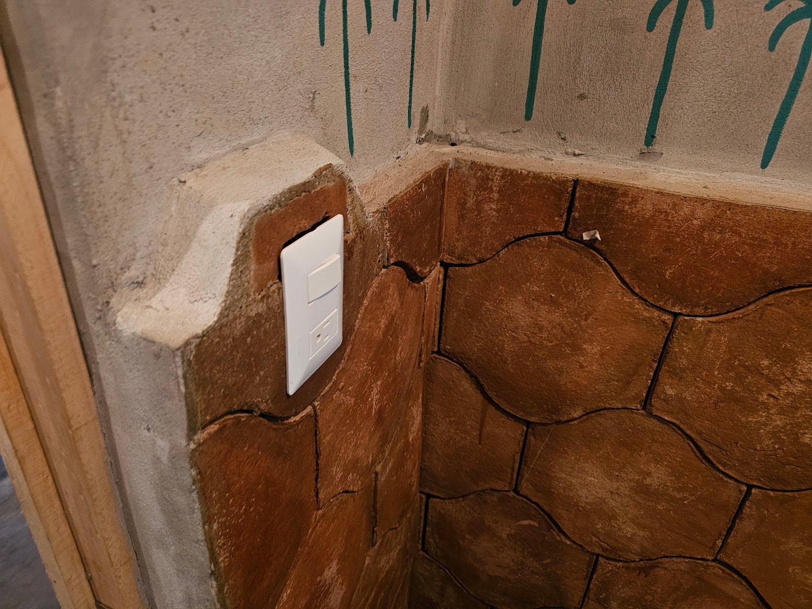  single box double wall switch was mounted onto the wall tile