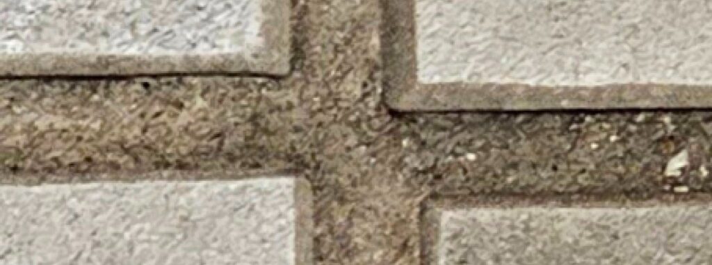 title bevel at the outer edge