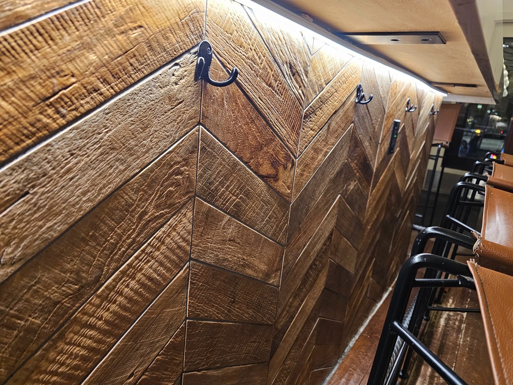 Herringbone Pattern Wood-like Tile - Part I"