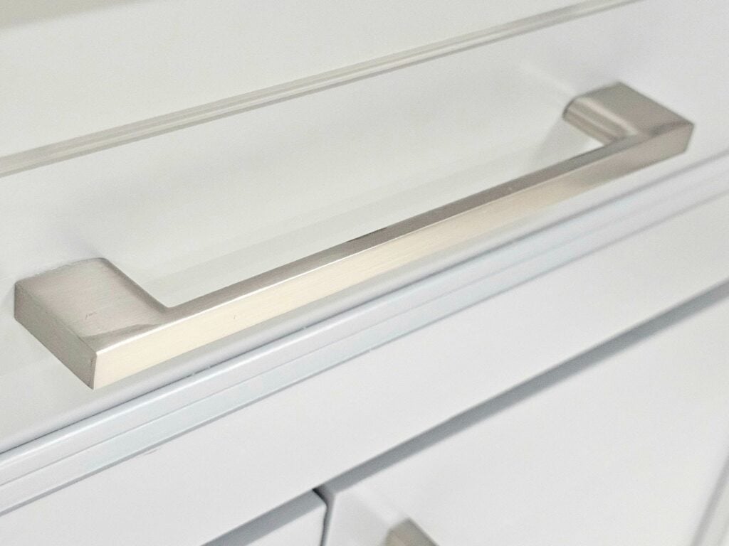 Custom Ogee edge Shaker kitchen cabinets